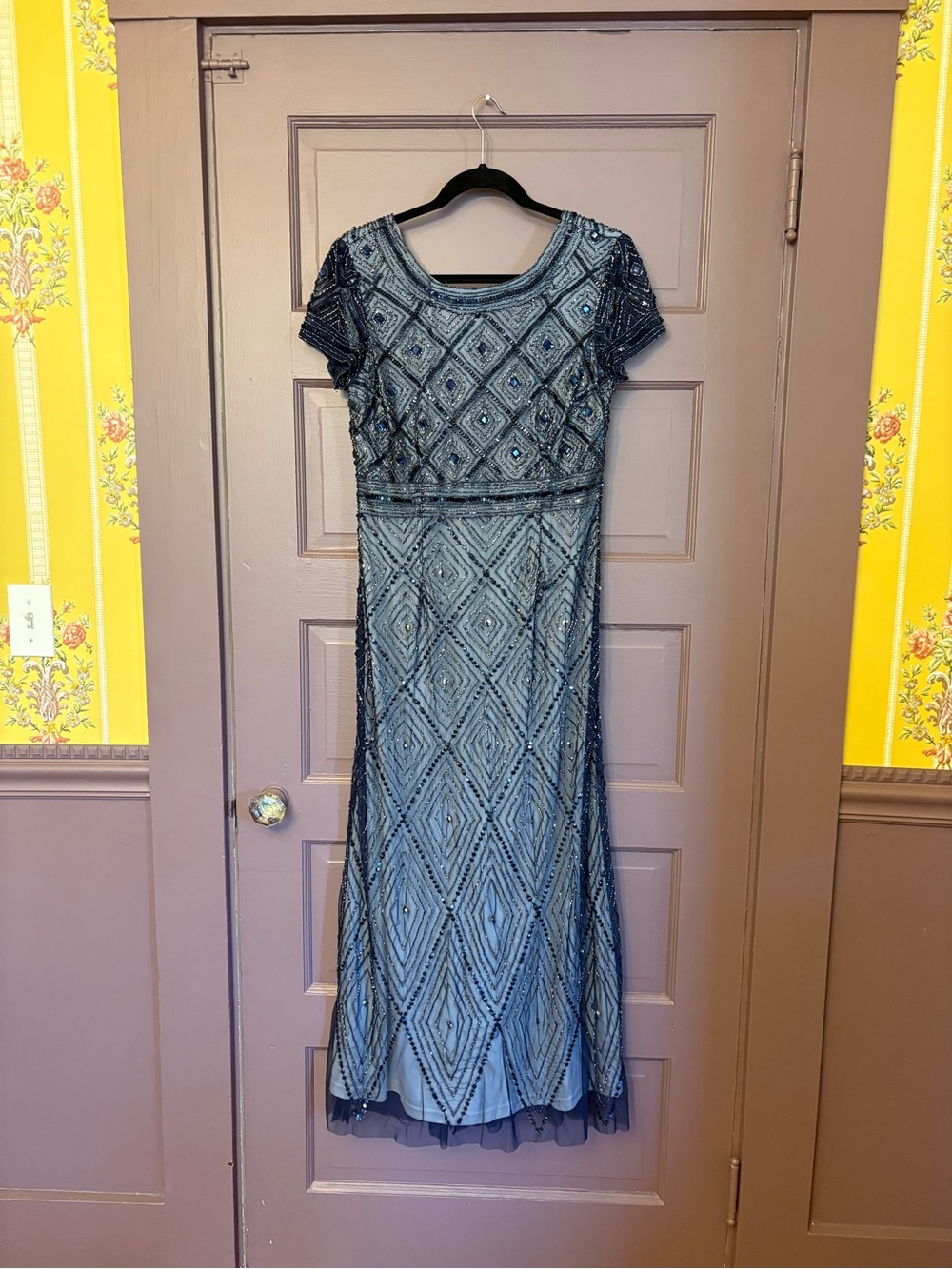 Women’s Adrianna Papell Beaded Navy Blue Evening Dress size 10